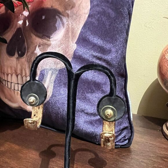 RARE VINTAGE GIVENCHY GOLD HOOPS EARRINGS🦄 - Picture 13 of 15